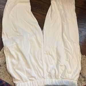 Brandy Melville white sweats